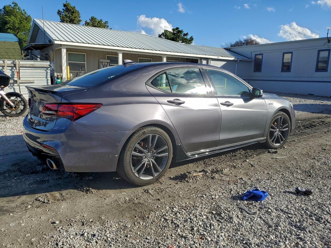 2018 Acura Tlx Tech+A - Фото 3