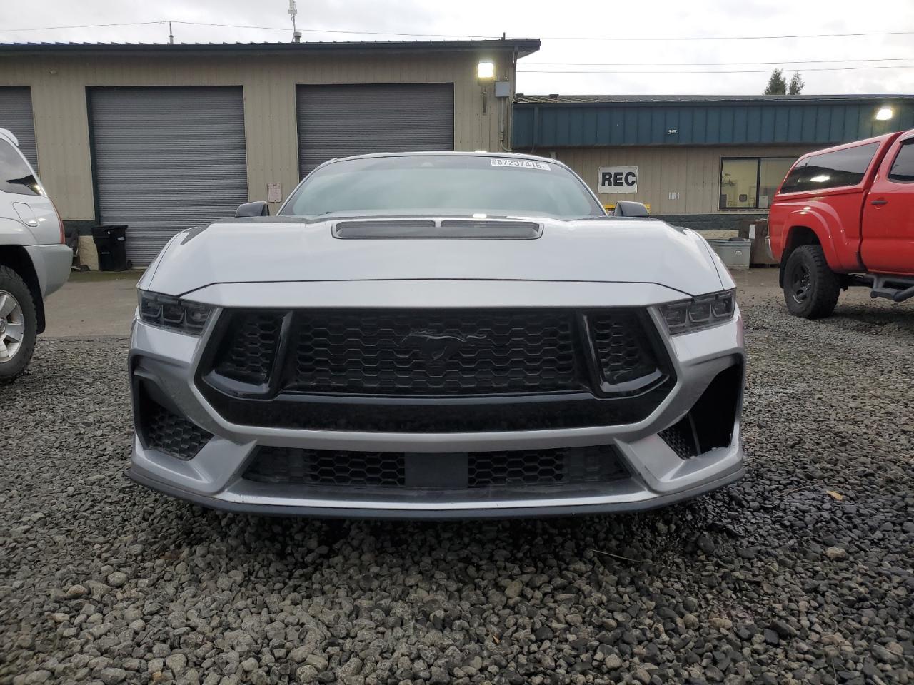 2024 Ford Mustang Gt - Фото 5