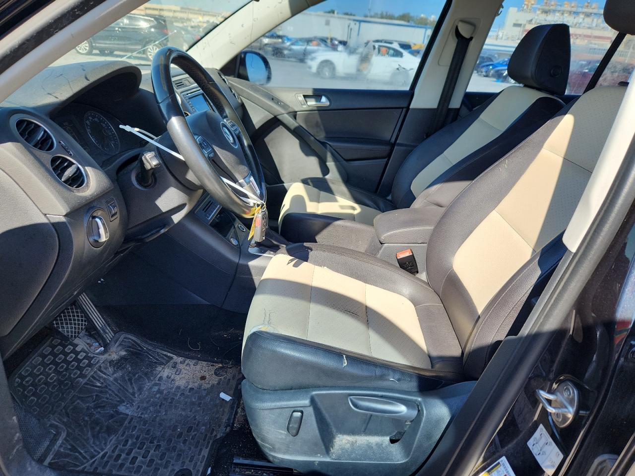 2017 Volkswagen Tiguan S - Фото 7