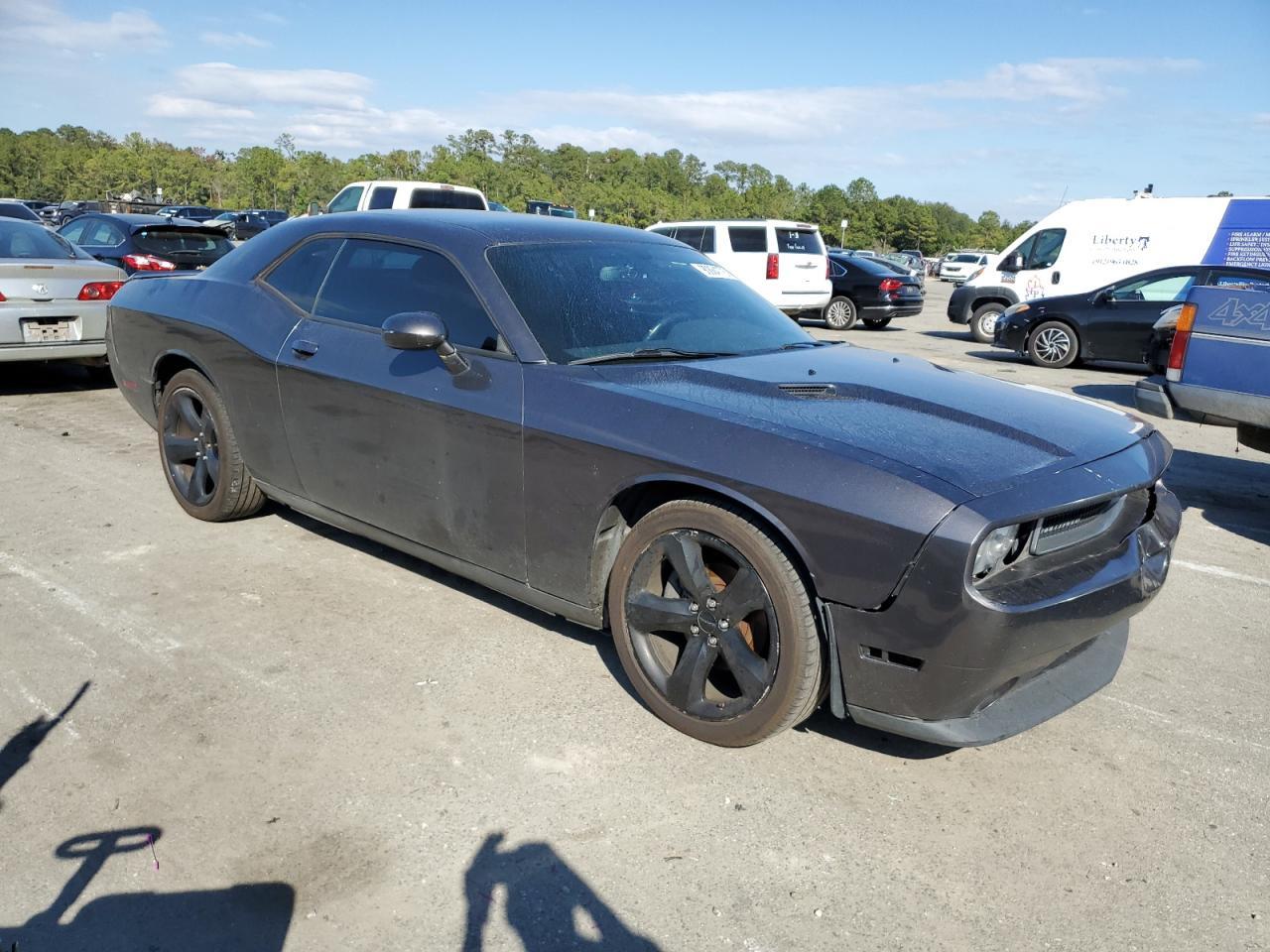 2013 Dodge Challenger - Фото 4