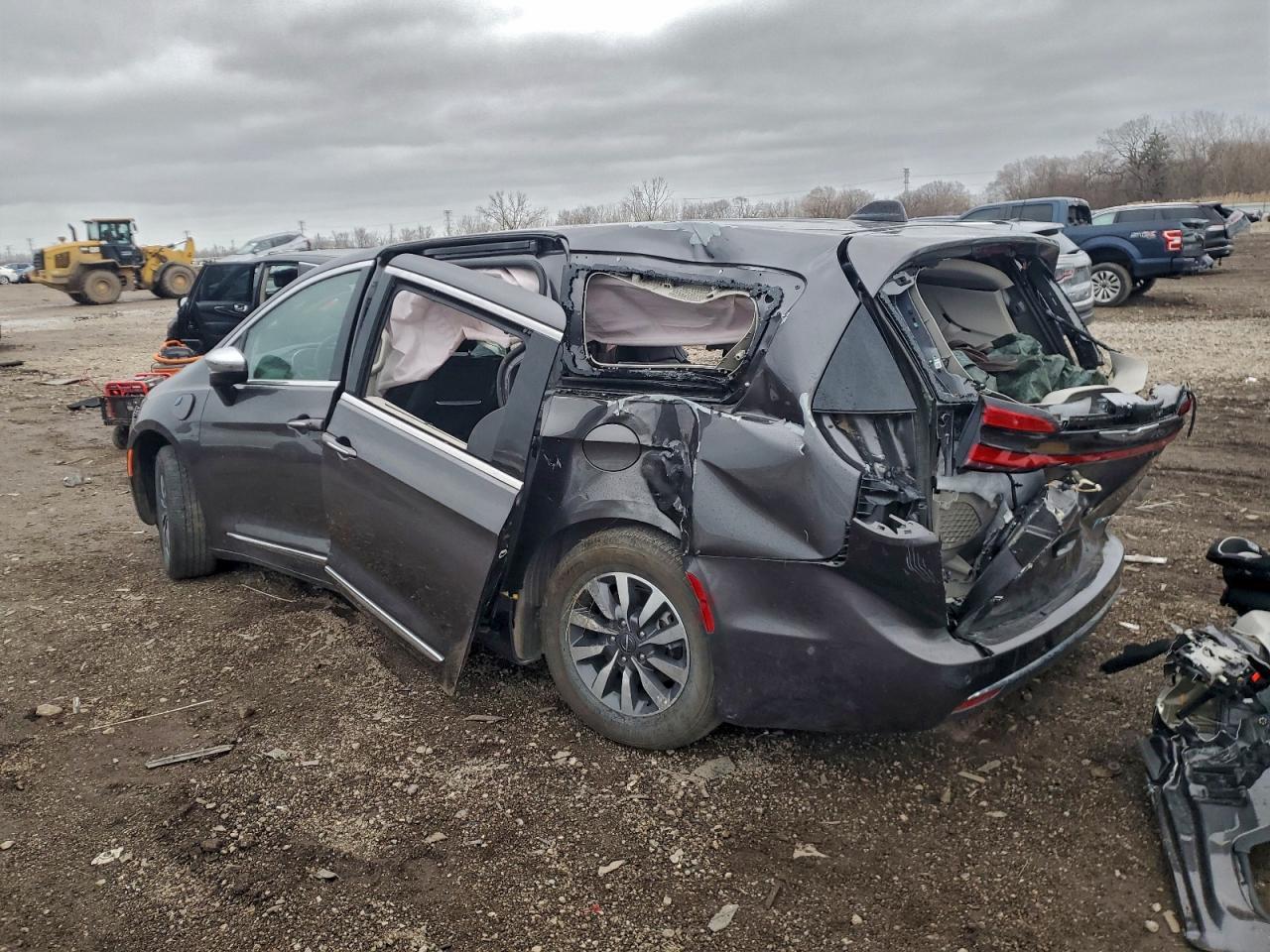2023 Chrysler Pacifica Hybrid Limited - Фото 2