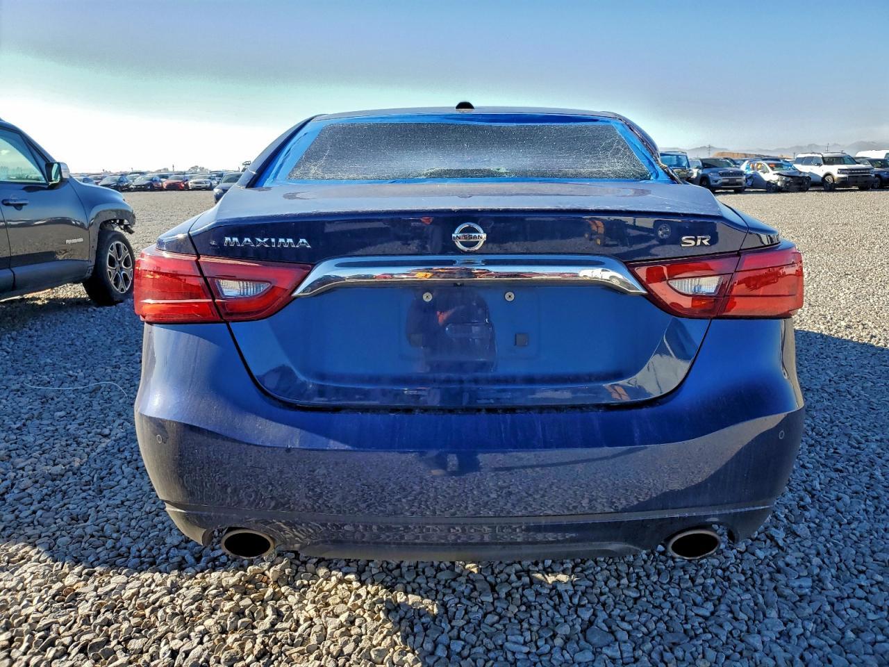 2017 Nissan Maxima 3.5S - Image 6