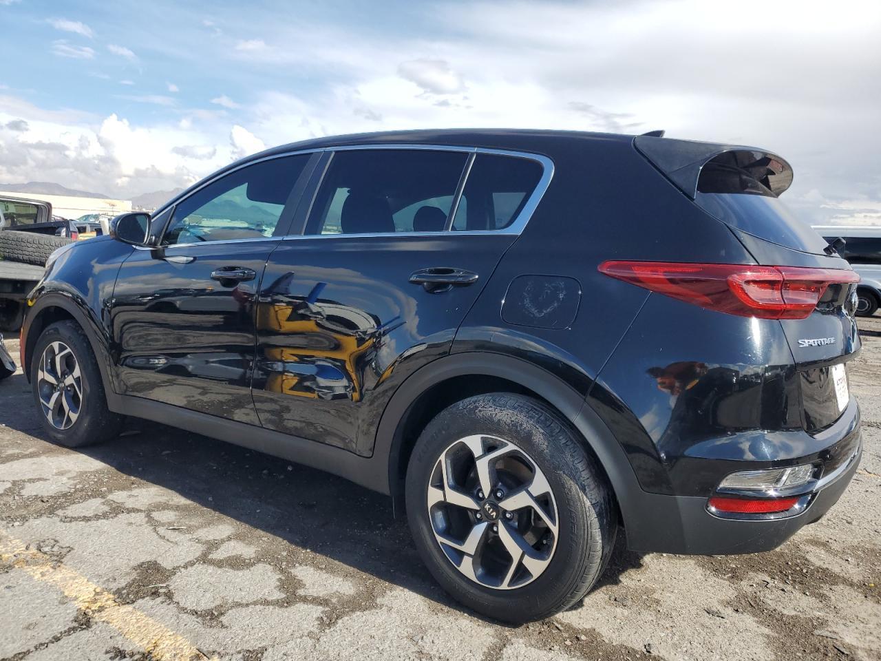 2020 Kia Sportage Lx - Фото 2