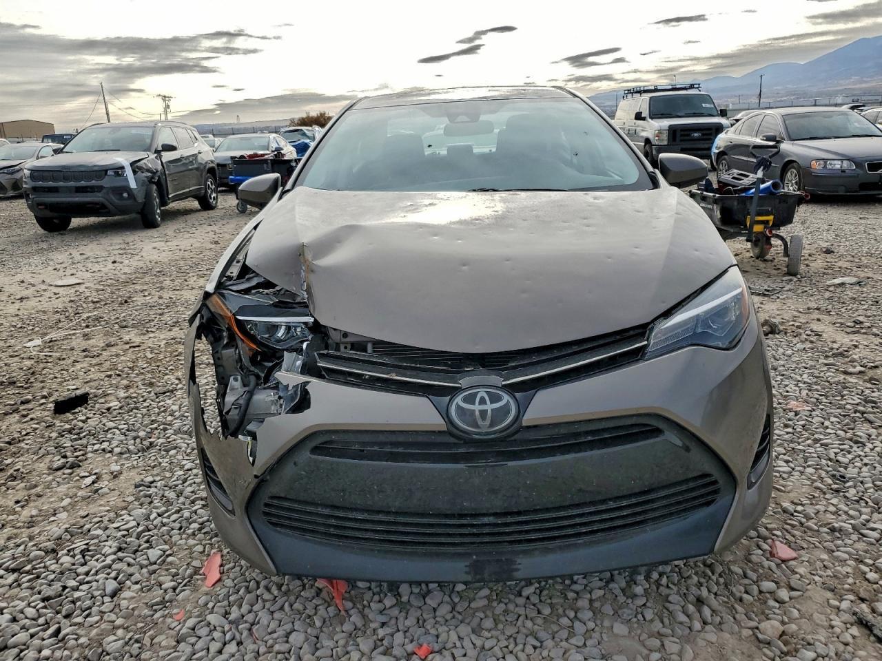 2017 Toyota Corolla L - Фото 5