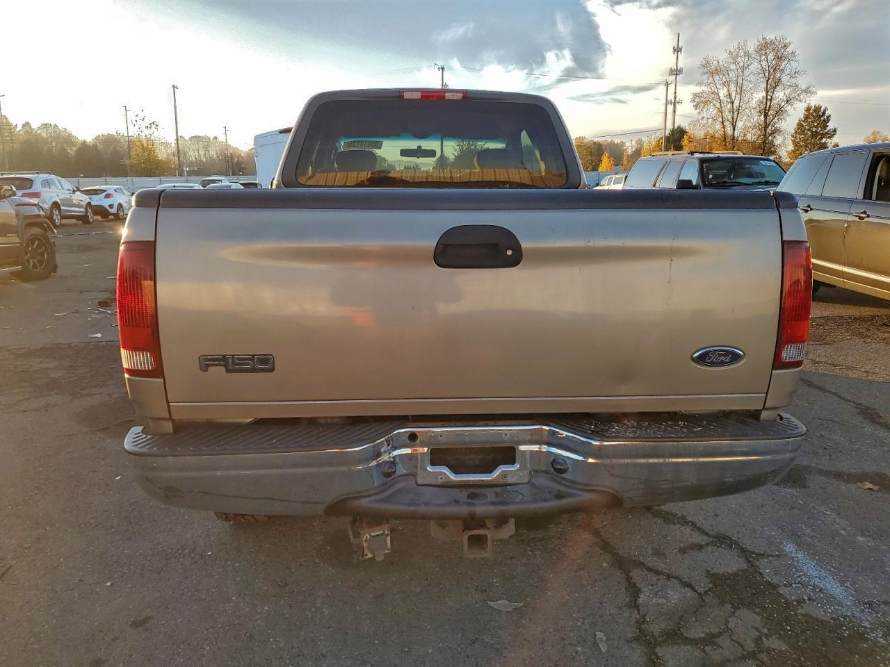 2002 Ford F150 - Image 6