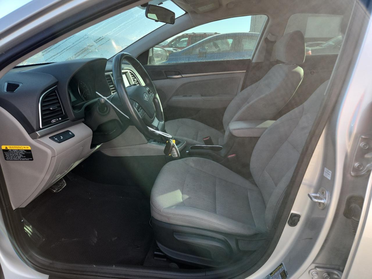 2017 Hyundai Elantra Se - Image 7