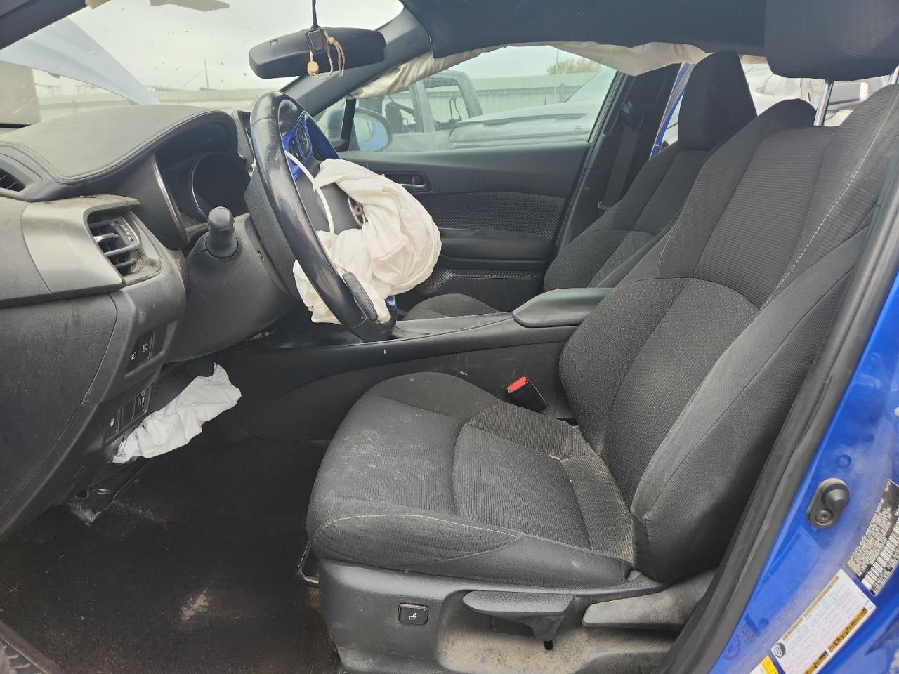 2018 Toyota C-Hr Xle Premium - Фото 7