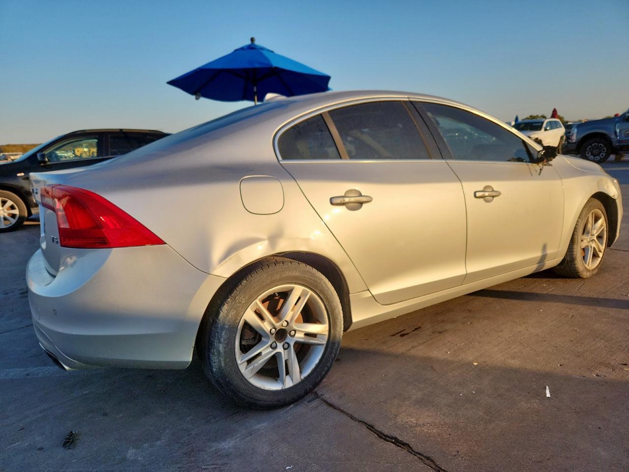 2015 Volvo S60 Premier - Фото 3