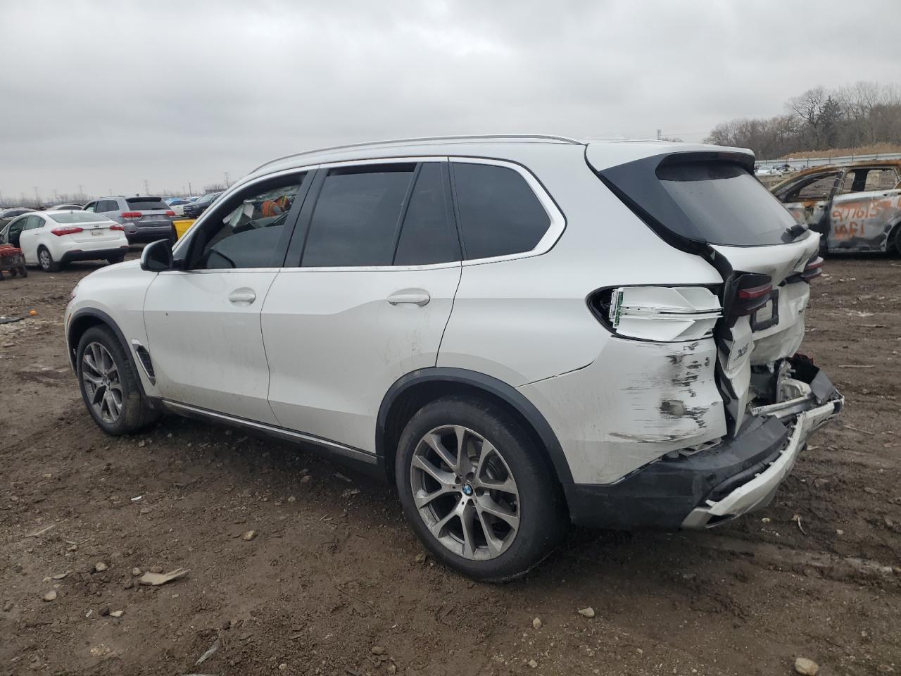 2024 BMW X5 xDrive40I - Фото 2