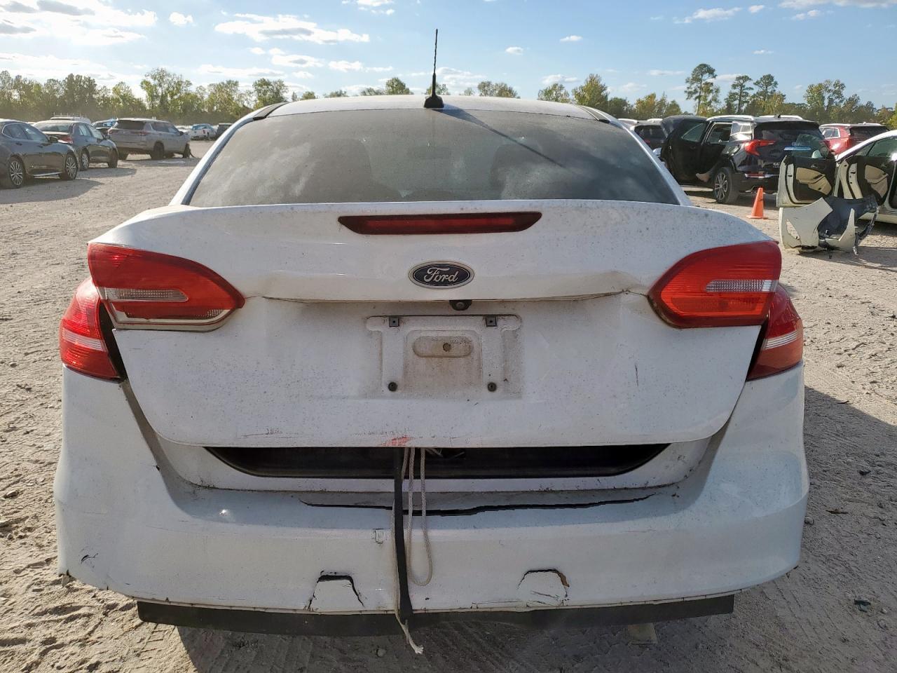 2018 Ford Focus S - Image 6