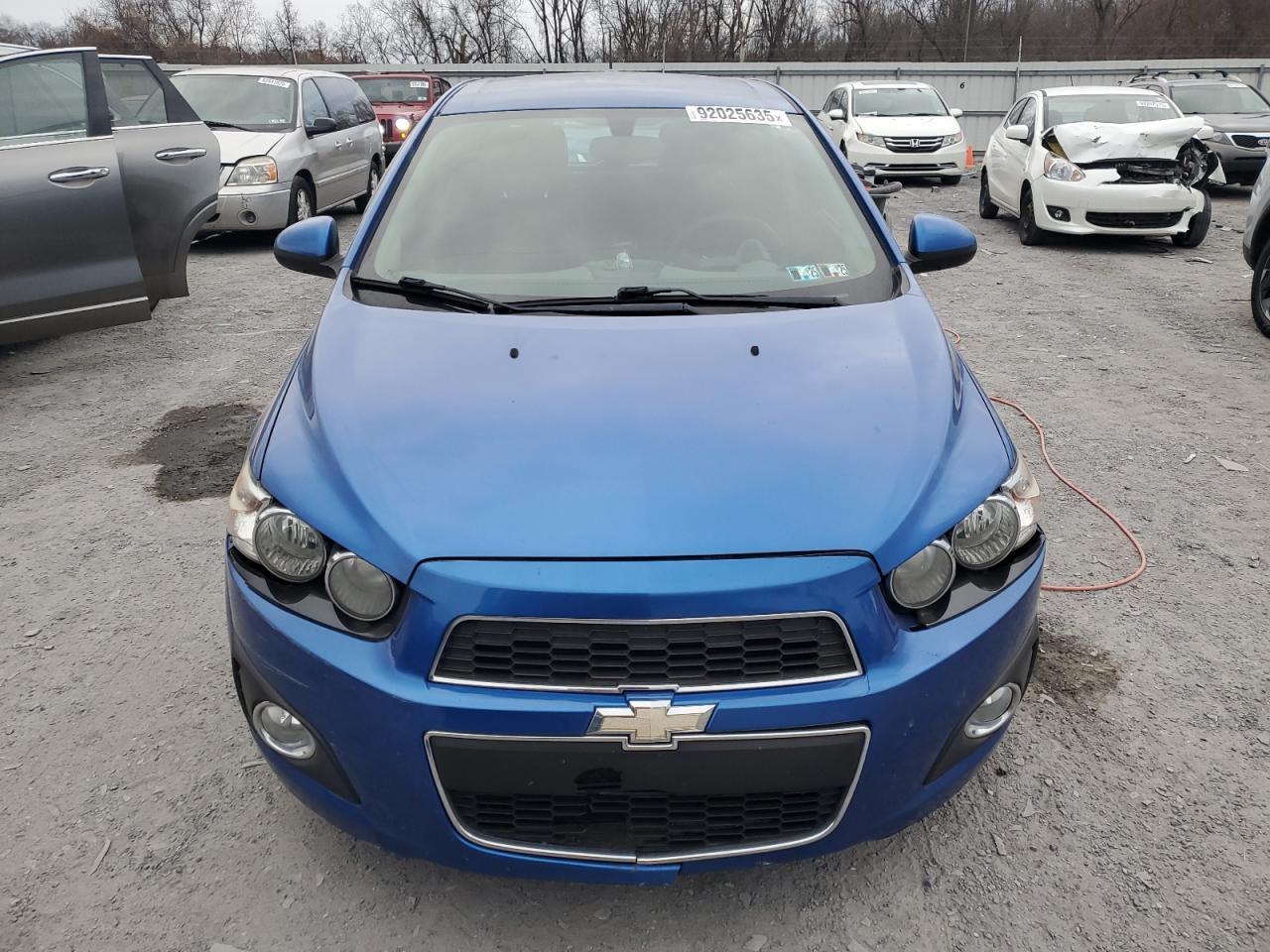 2016 Chevrolet Sonic Lt - Фото 5