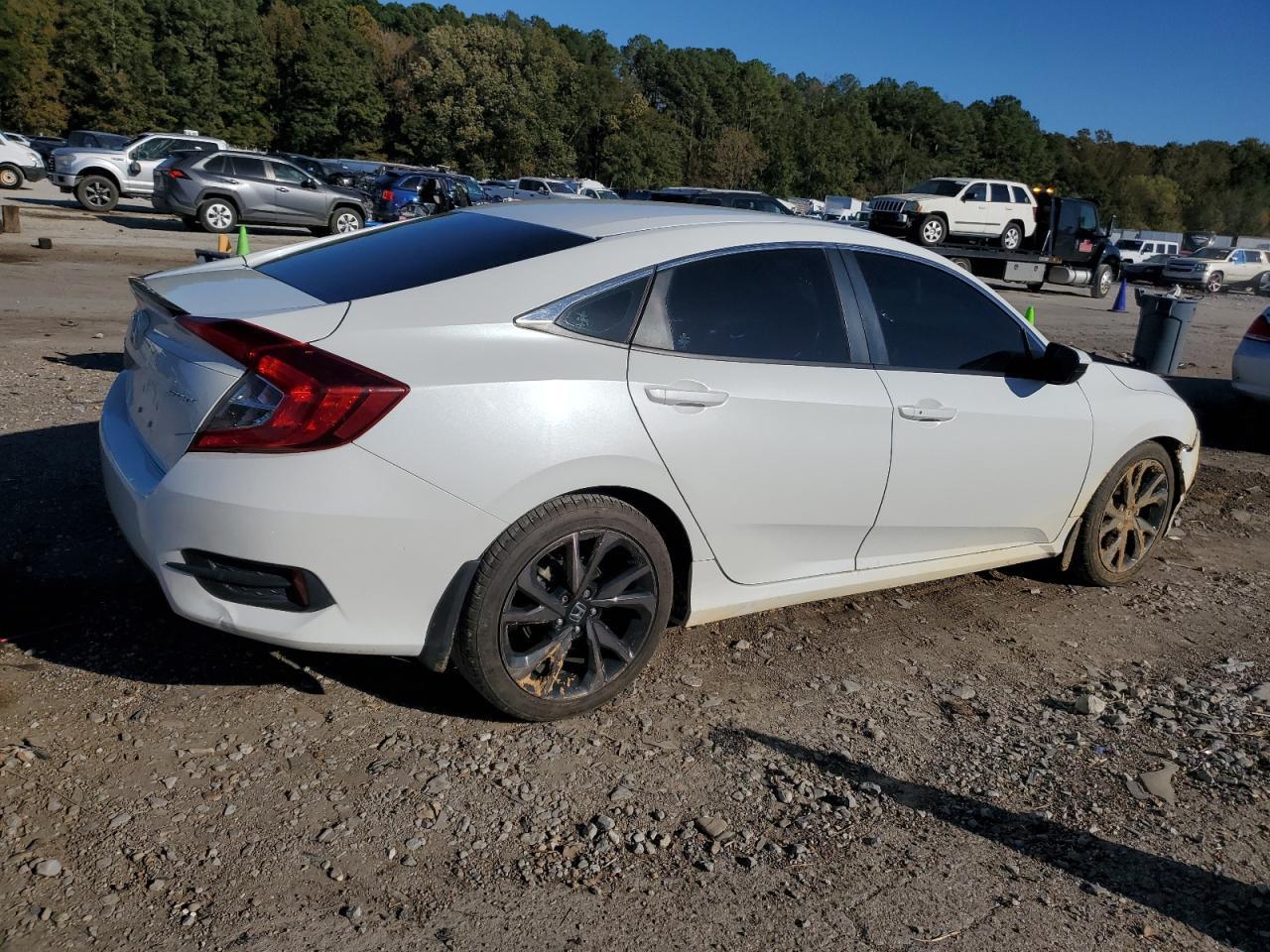 2019 Honda Civic Sport - Image 3