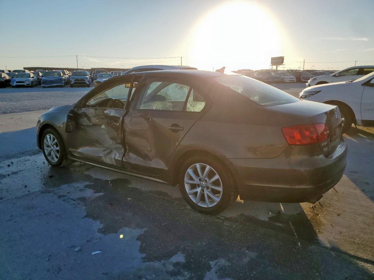 2012 Volkswagen Jetta Se - Фото 2
