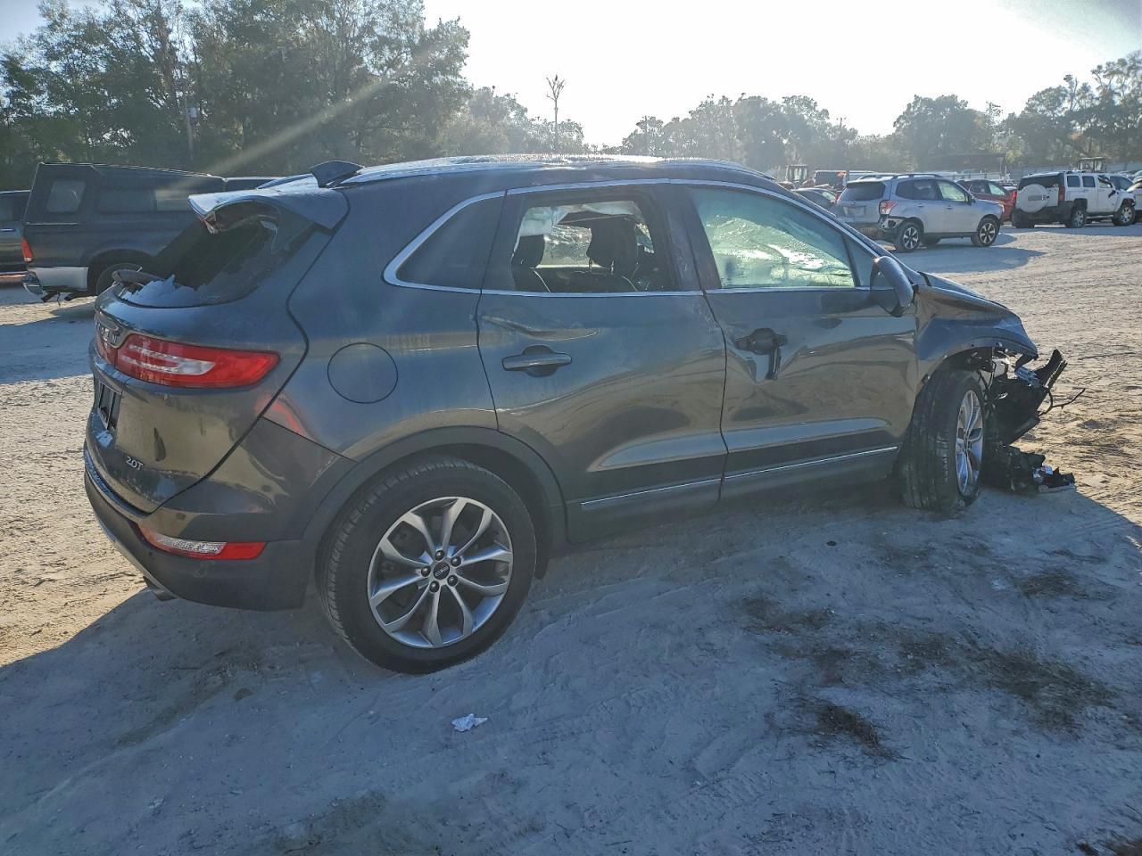 2018 Lincoln Mkc Select - Image 3
