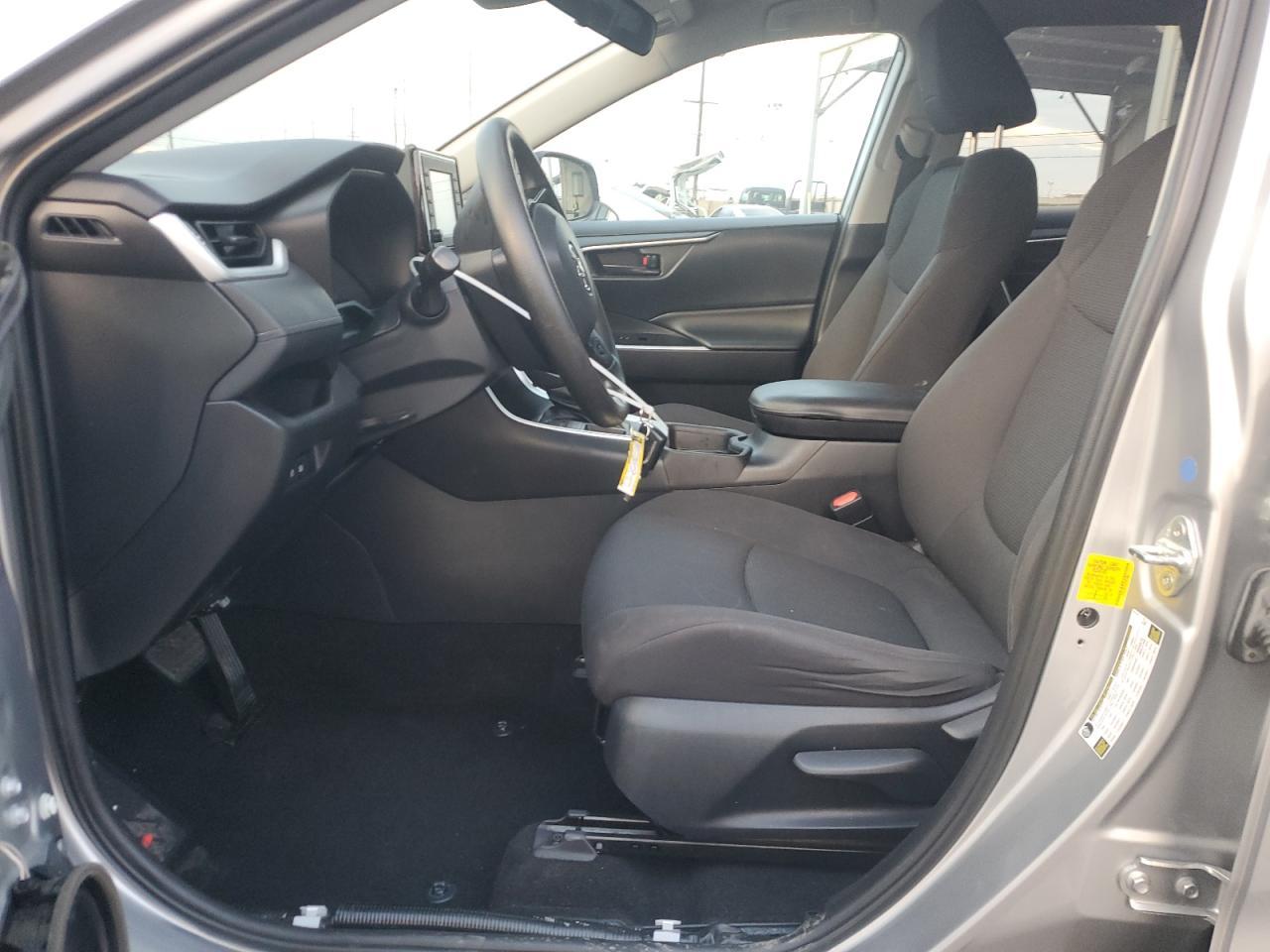 2019 Toyota Rav4 Le - Фото 7