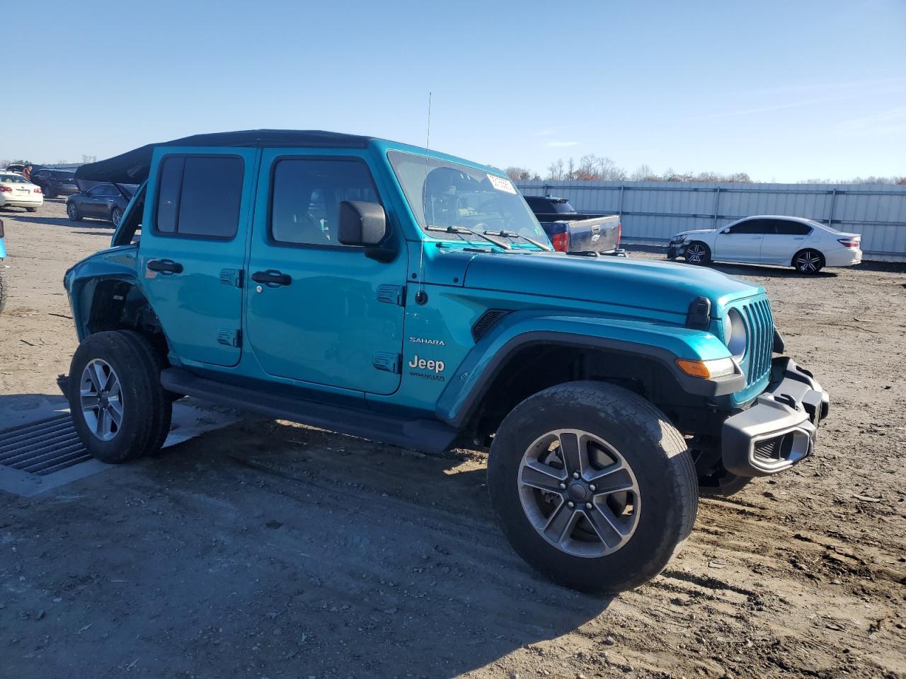 2020 Jeep Wrangler Unlimited Sahara - Фото 4