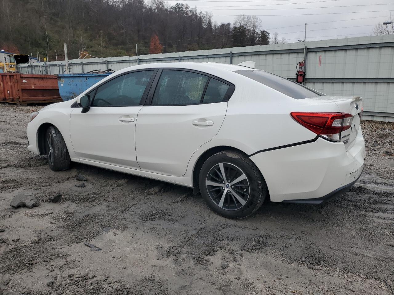 2022 Subaru Impreza Premium - Фото 2