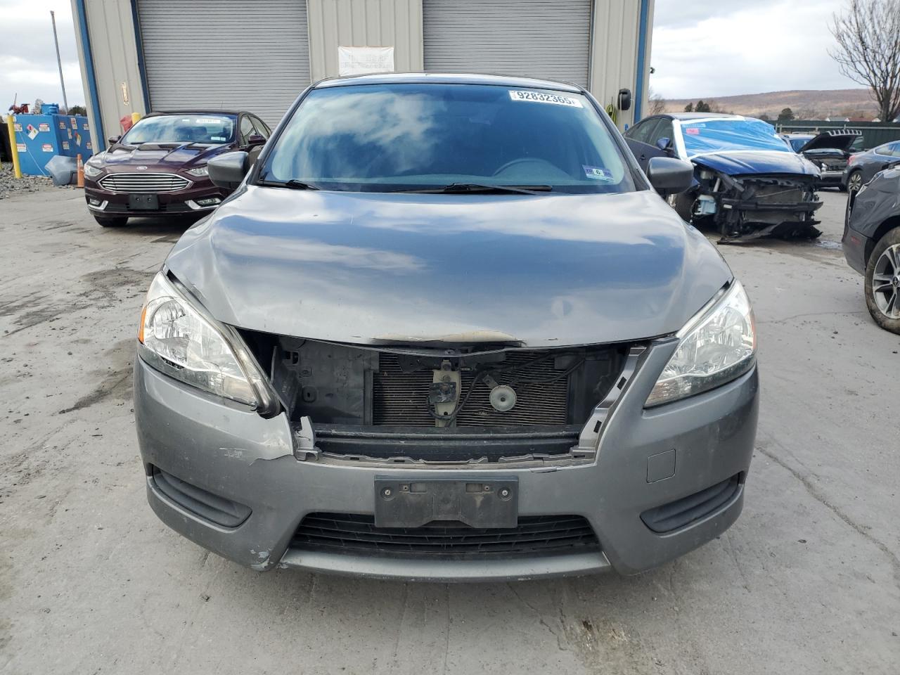 2015 Nissan Sentra S - Image 5