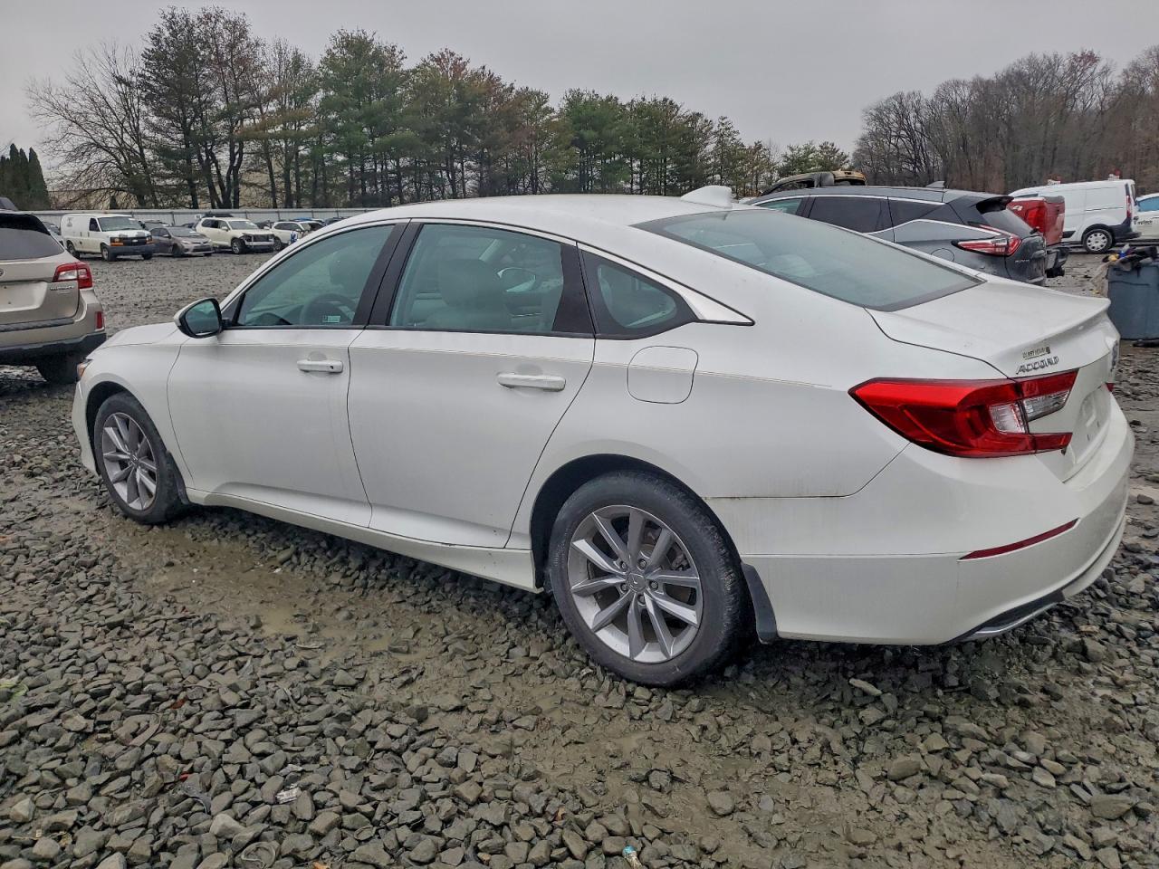 2021 Honda Accord Lx - Фото 2