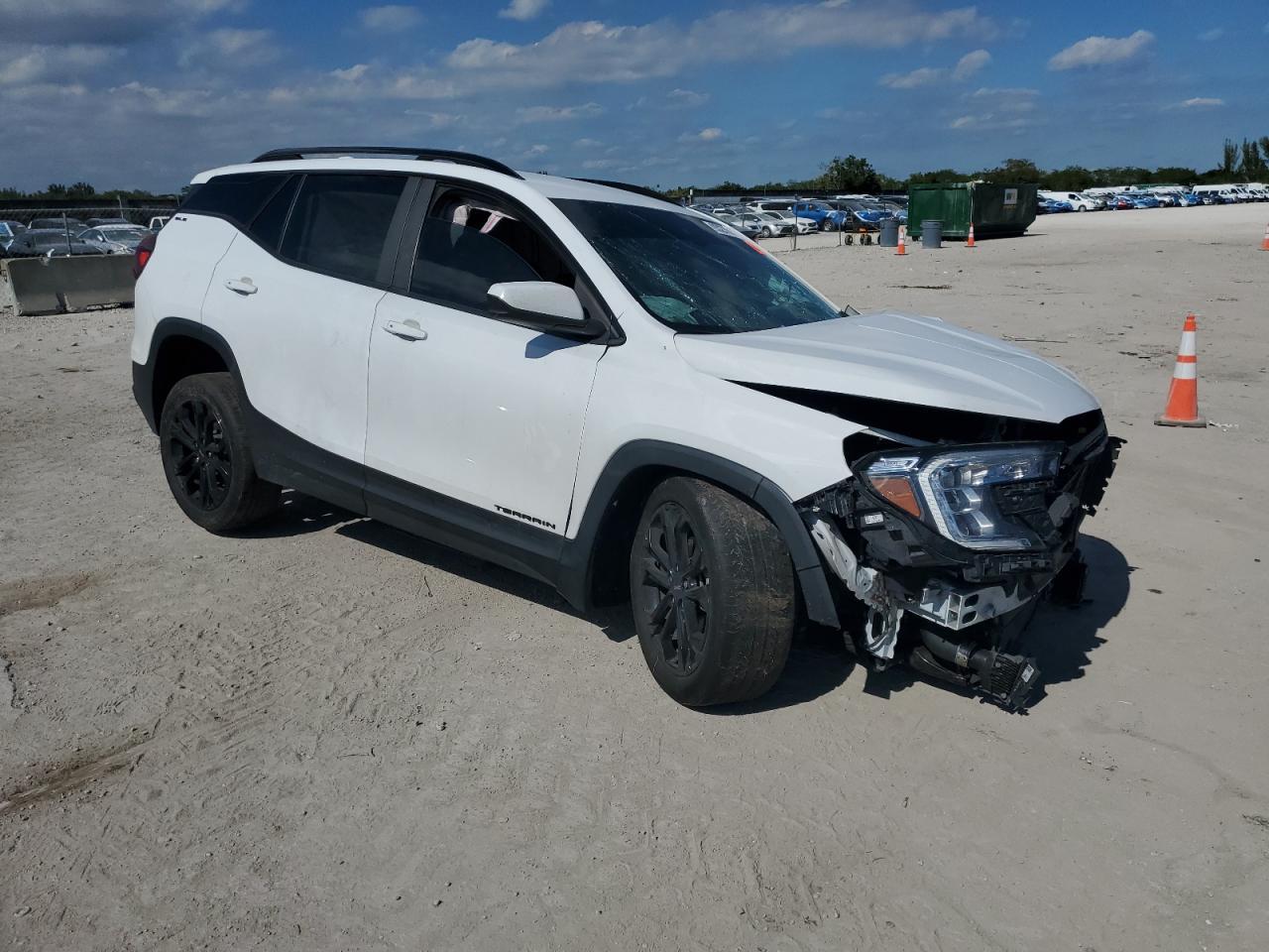 2022 GMC Terrain Sle - Фото 4