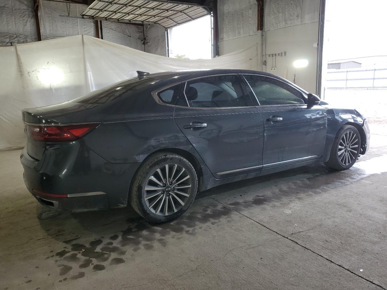 2017 Kia Cadenza Premium - Фото 3