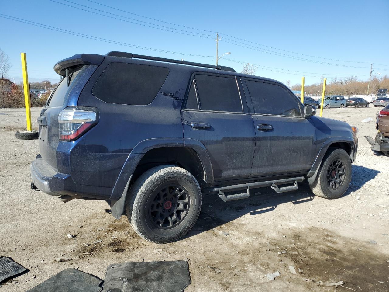2022 Toyota 4Runner Sr5 Premium - Image 3