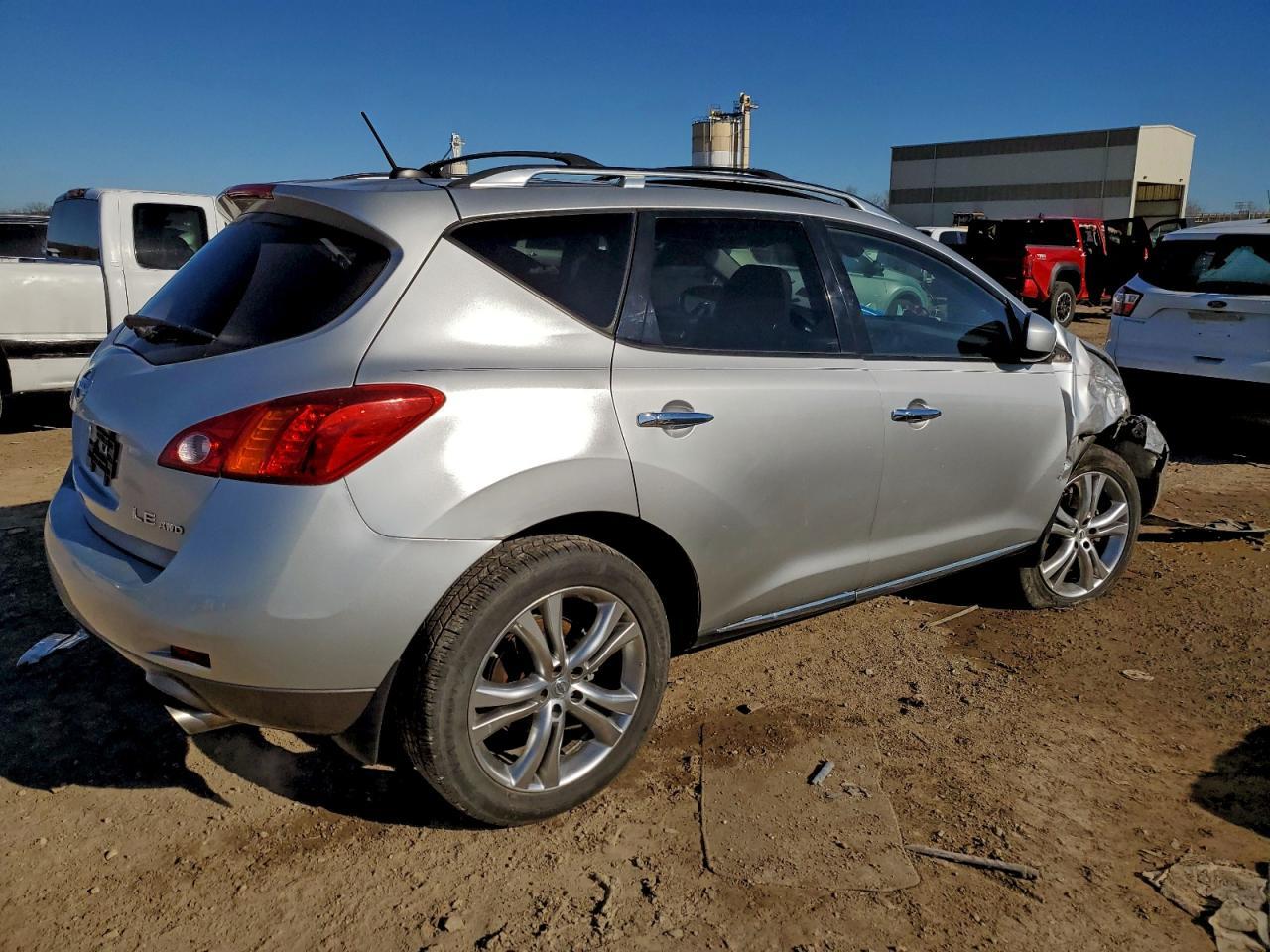 2009 Nissan Murano S - Фото 3