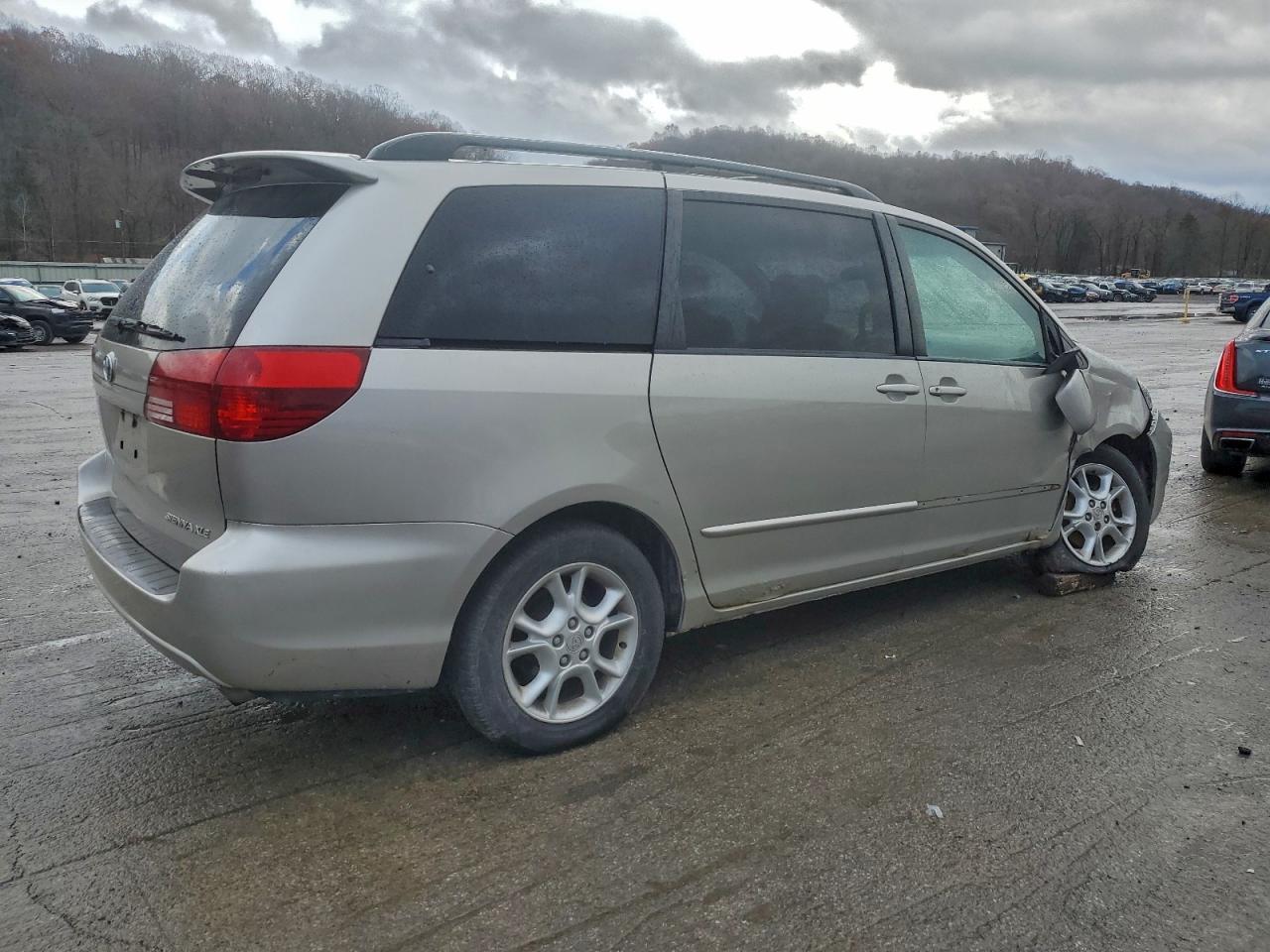 2005 Toyota Sienna Xle - Фото 3