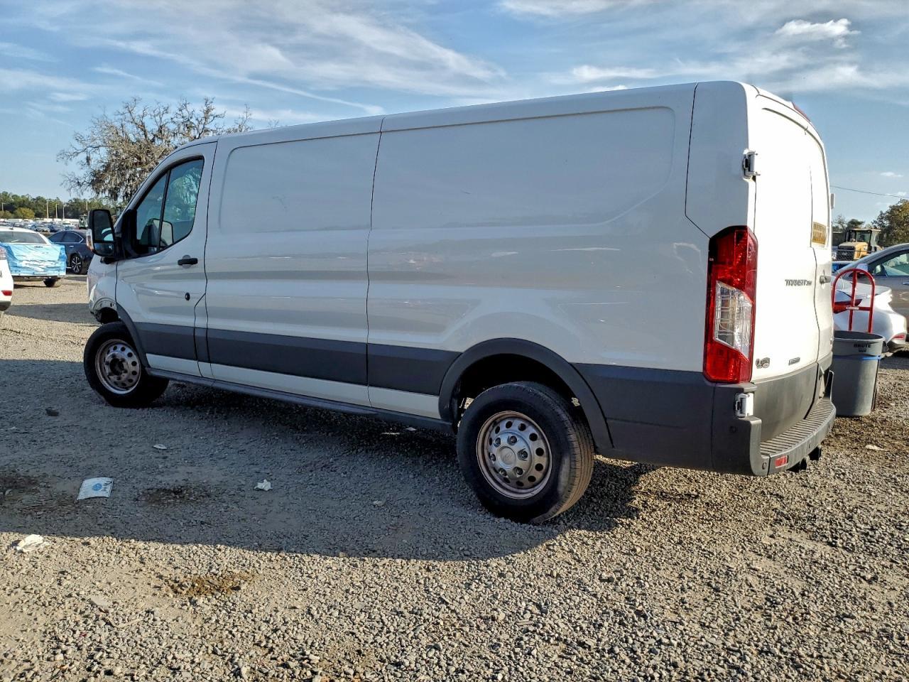 2023 Ford Transit 350 Delivery Van - Фото 2