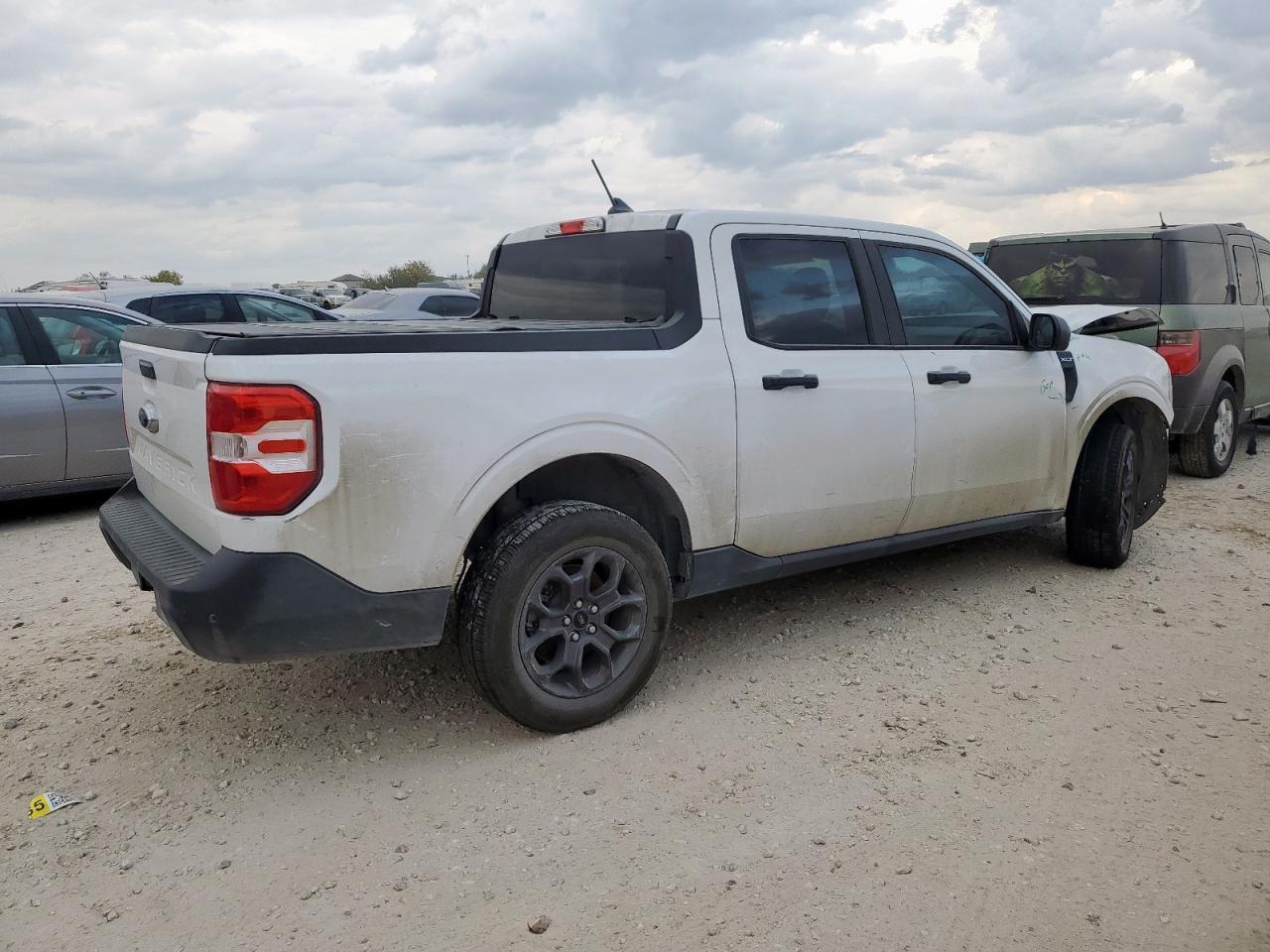 2023 Ford Maverick Xl - Image 3