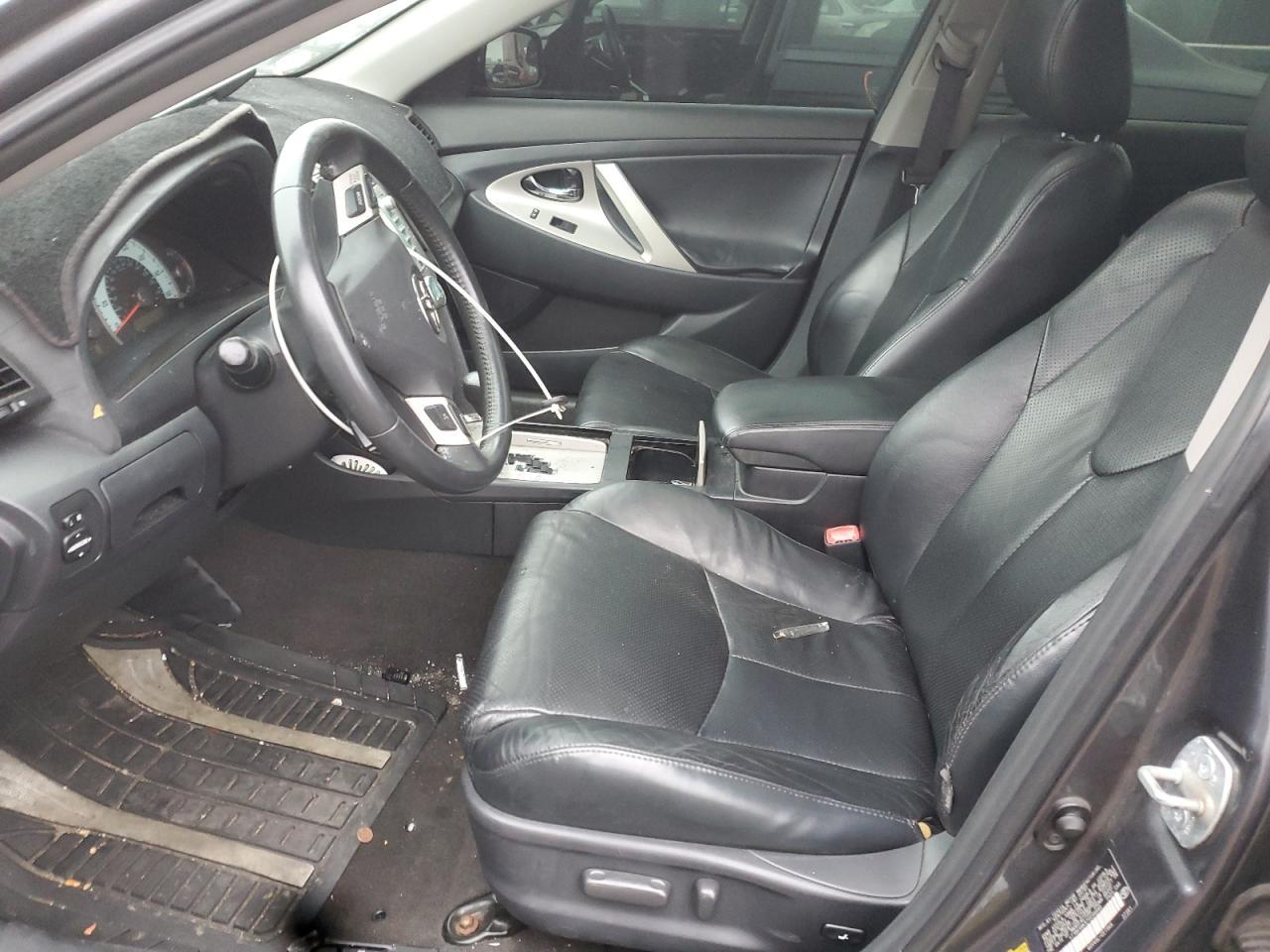 2007 Toyota Camry Le - Image 7