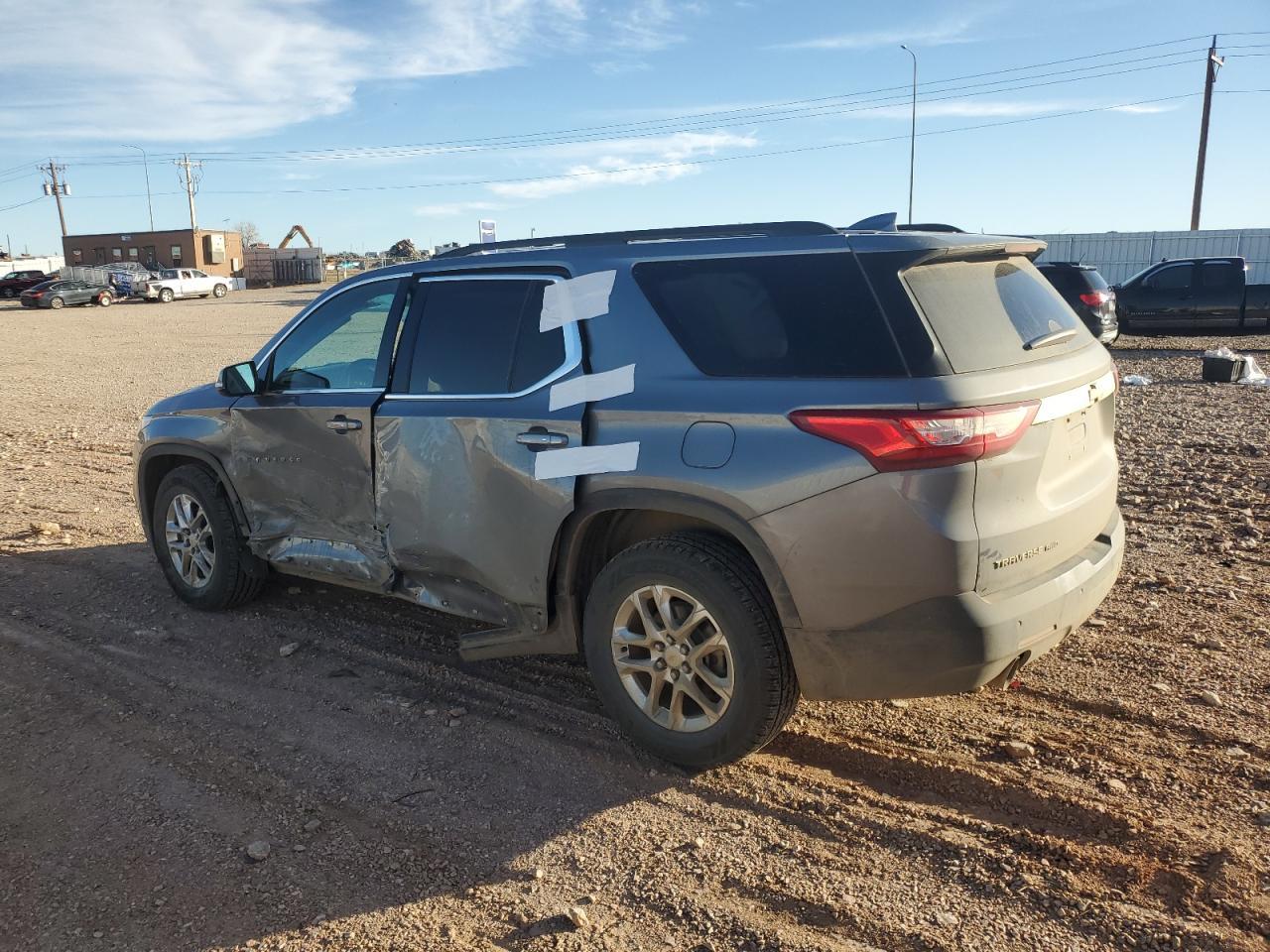 2019 Chevrolet Traverse Lt - Фото 2