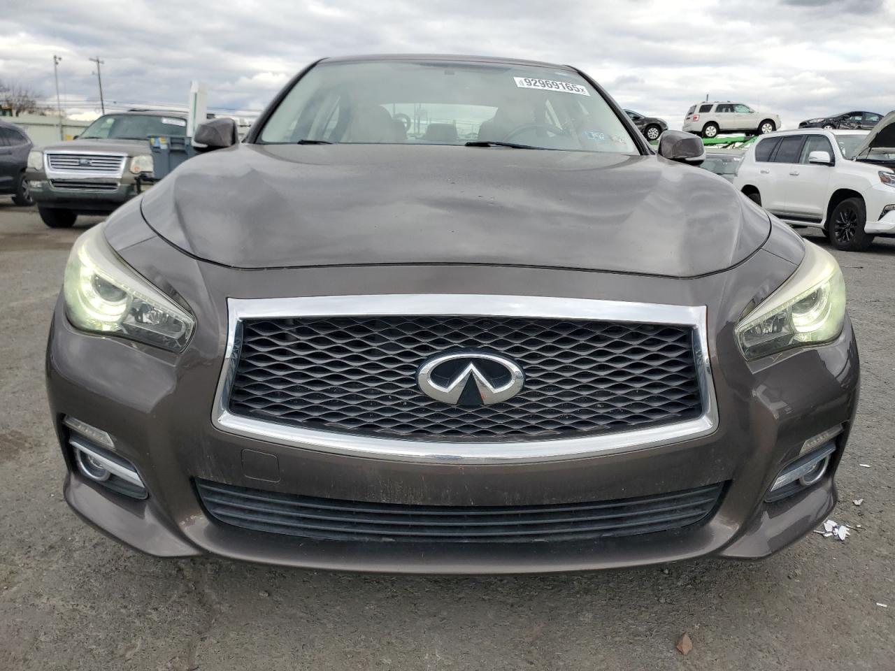 2017 Infiniti Q50 Premium - Image 5