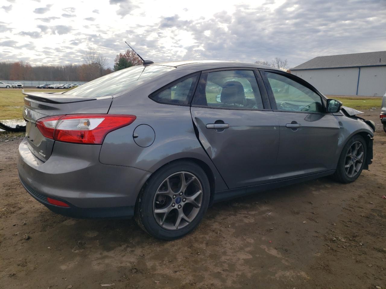 2014 Ford Focus Se - Фото 3