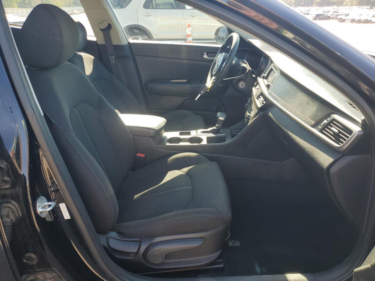 2017 Kia Optima Lx - Фото 7