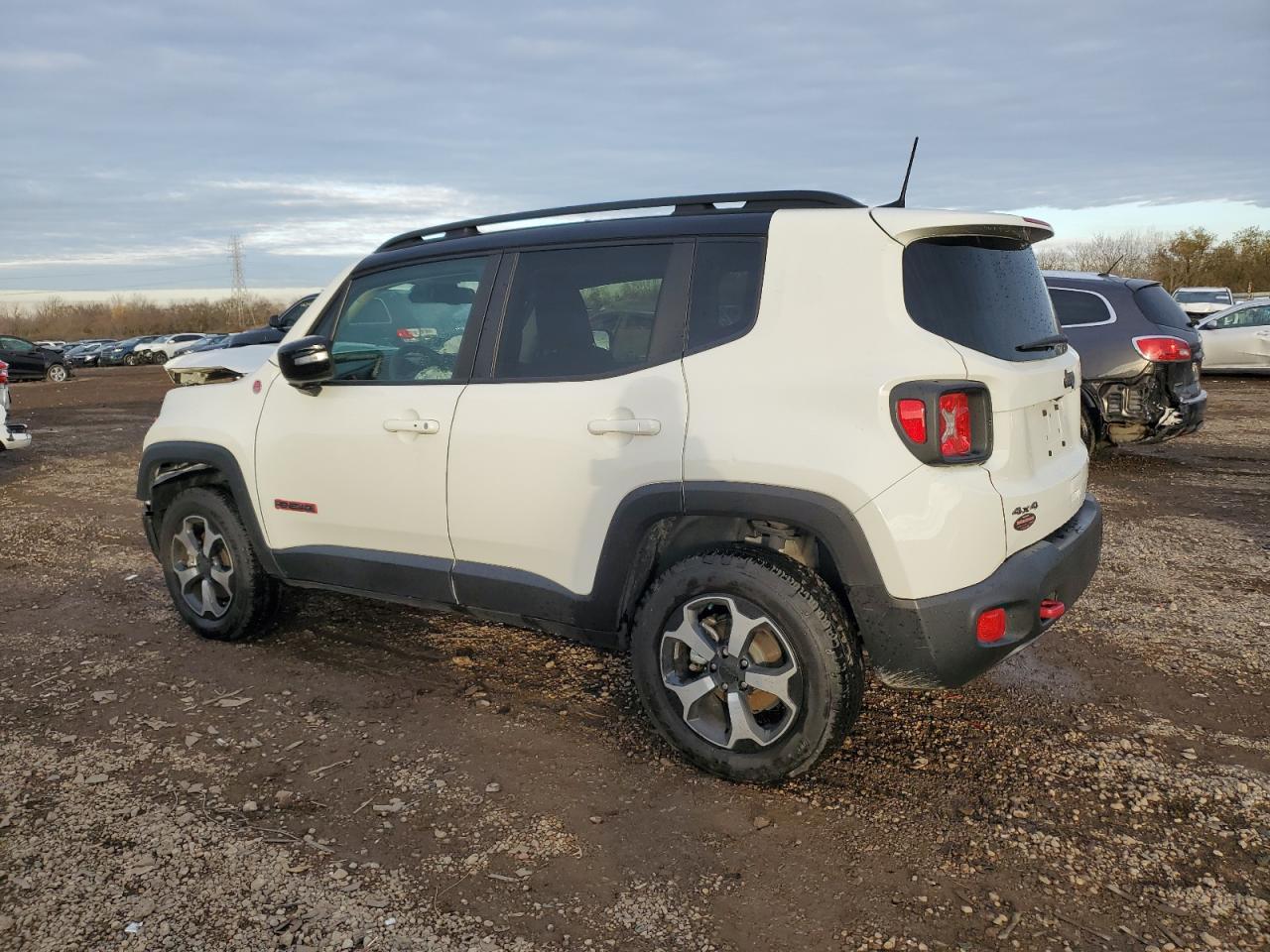 2022 Jeep Renegade Trailhawk - Фото 2