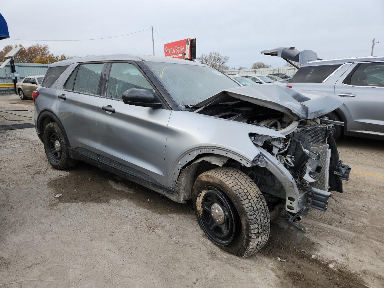 2022 Ford Explorer Police Interceptor - Фото 4