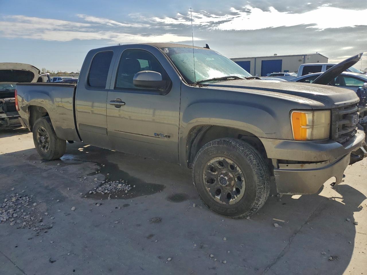 2008 GMC Sierra - Фото 4