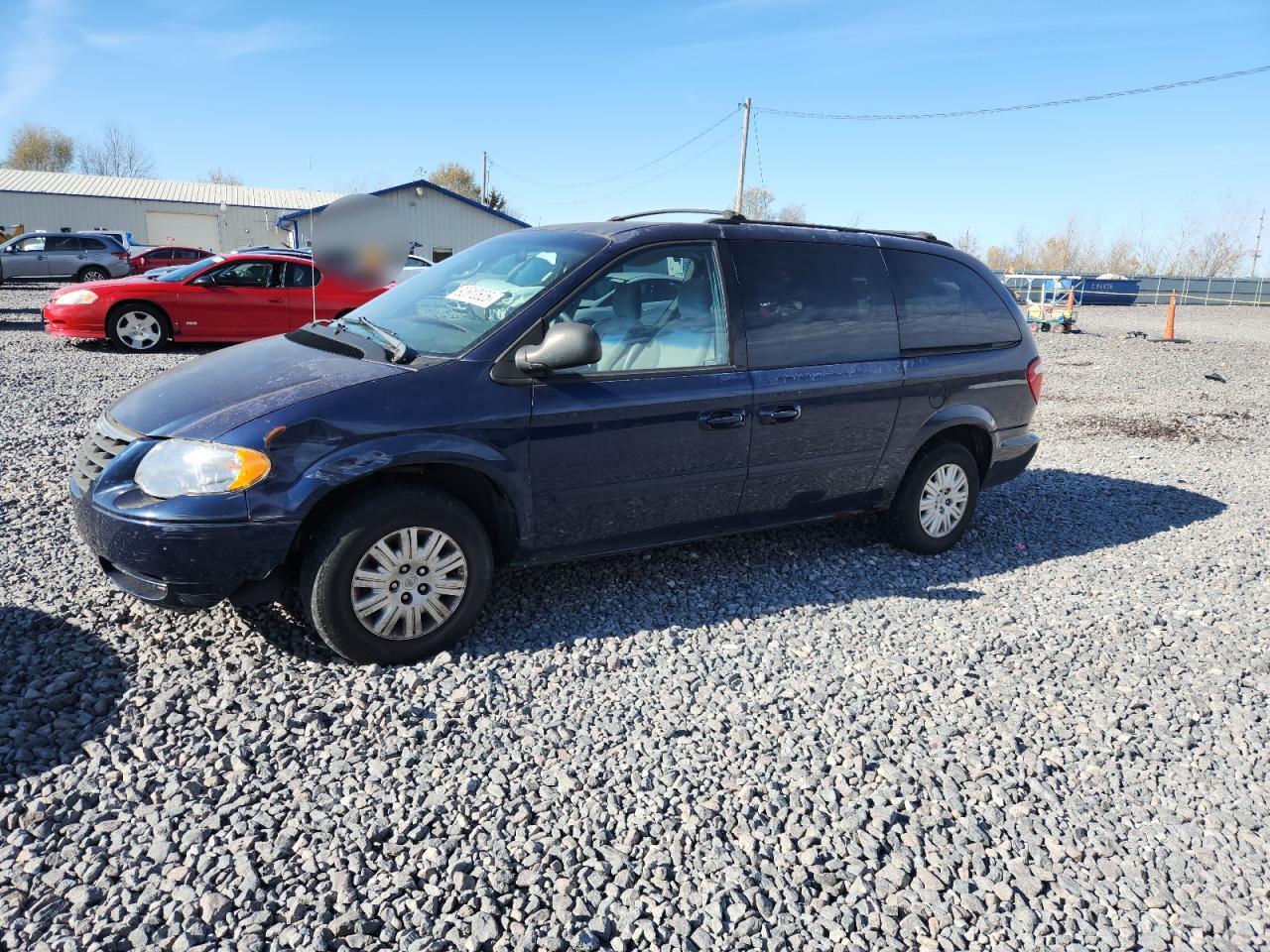 2006 Chrysler Town & Country Lx