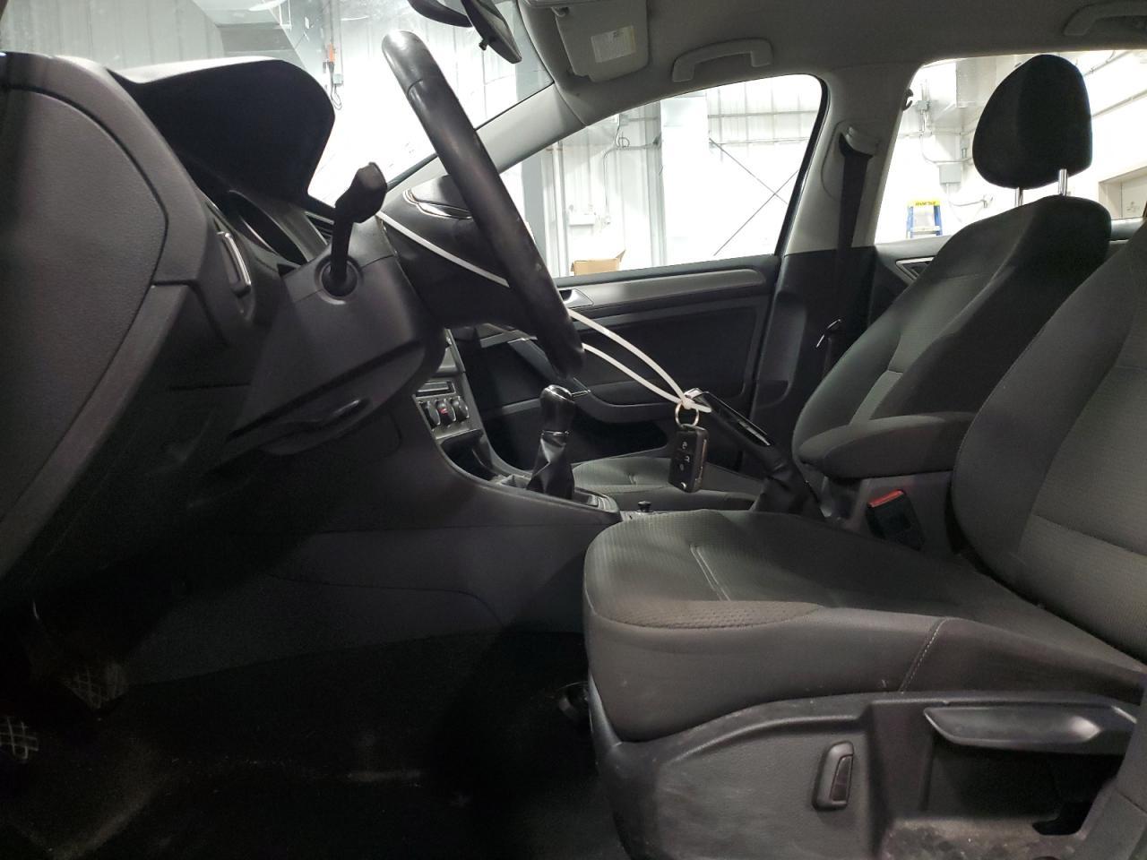 2016 Volkswagen Golf Sportwagen S - Фото 7