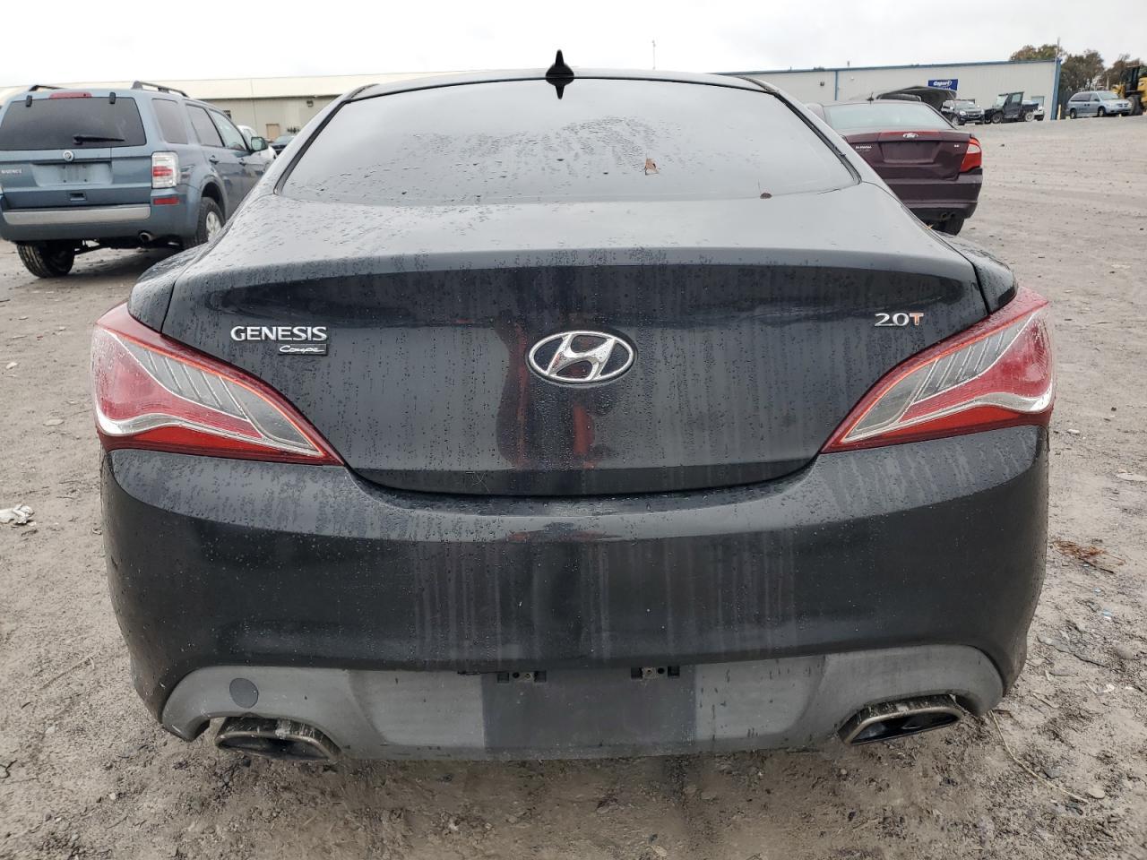 2013 Hyundai Genesis Coupe 2.0T - Фото 6