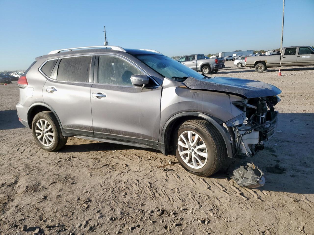 2017 Nissan Rogue S - Image 4