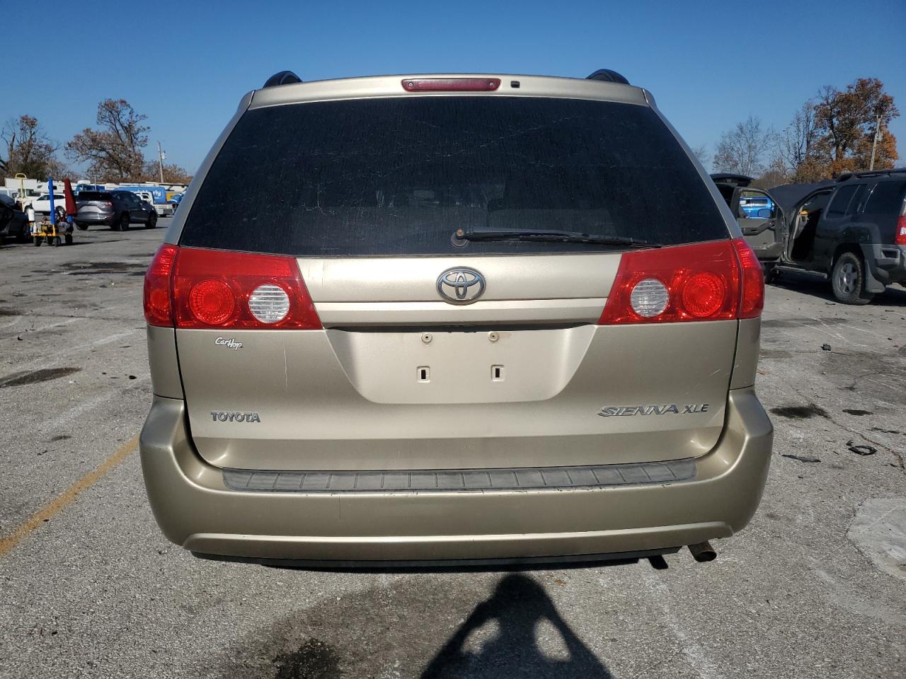 2008 Toyota Sienna Xle - Фото 6