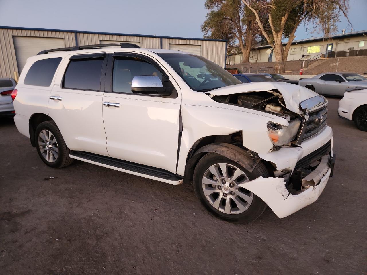 2015 Toyota Sequoia Limited - Image 4