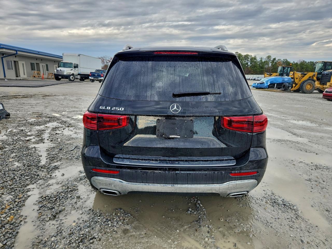 2025 Mercedes-Benz Glb 250 - Фото 6