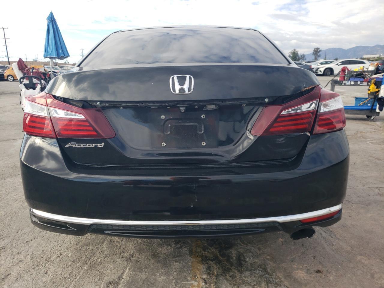 2016 Honda Accord Lx - Фото 6