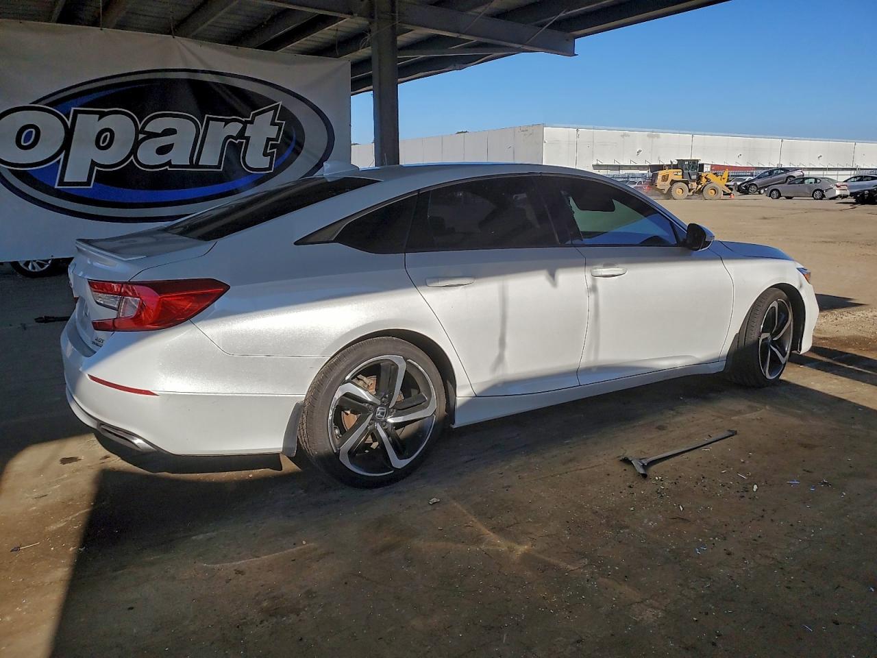 2019 Honda Accord Sport - Image 3