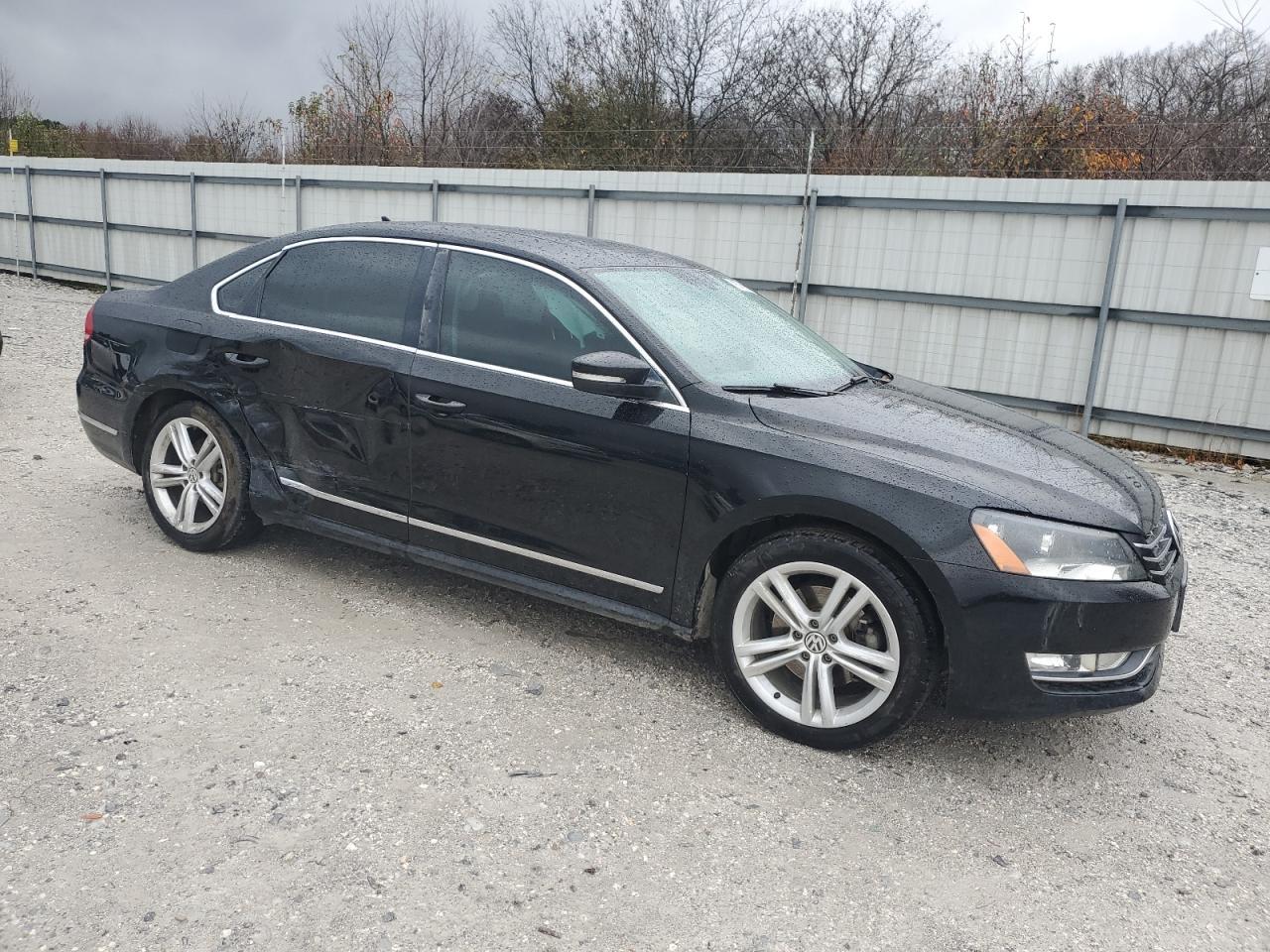 2013 Volkswagen Passat Sel - Фото 4