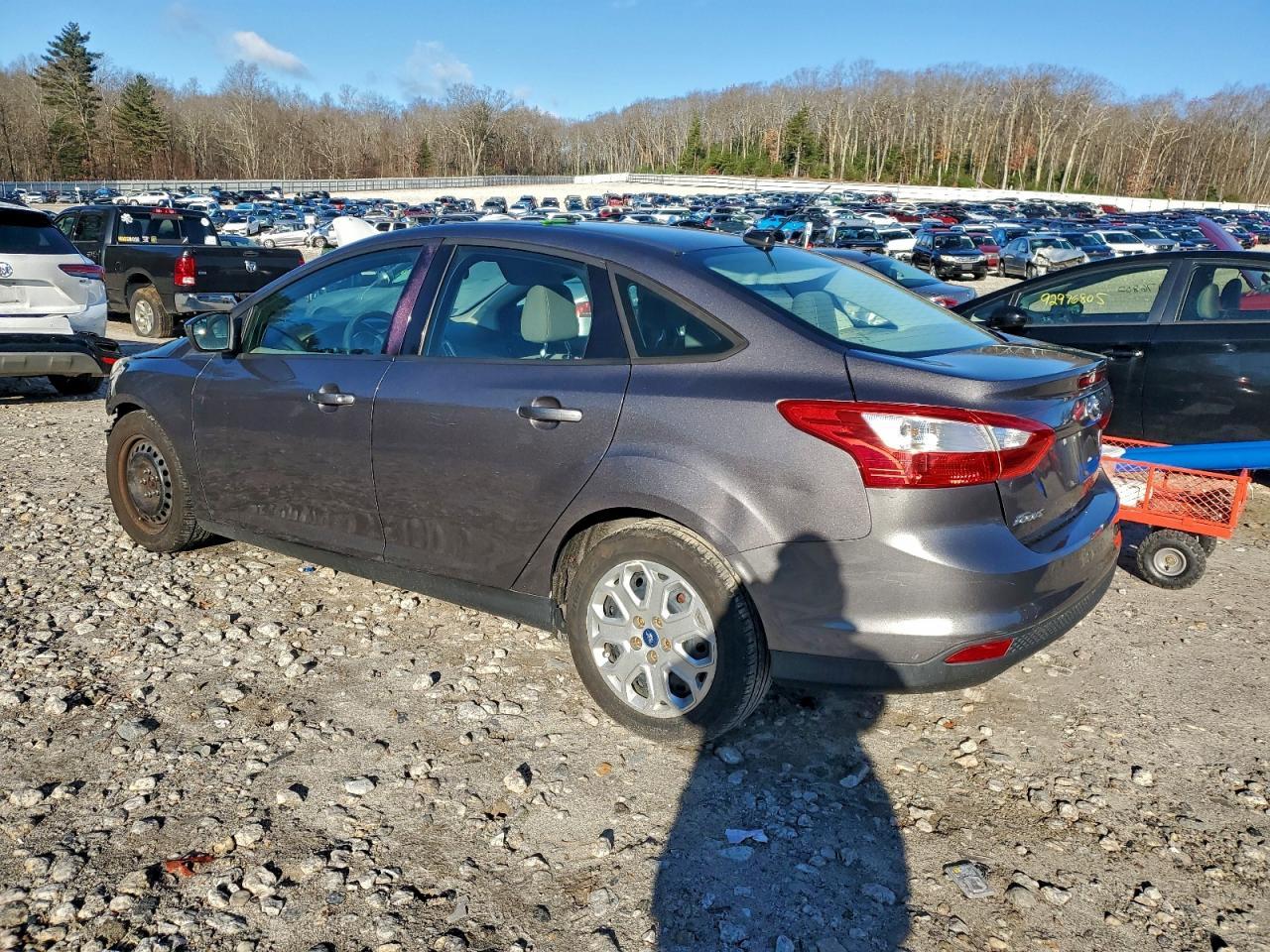 2012 Ford Focus Se - Image 2