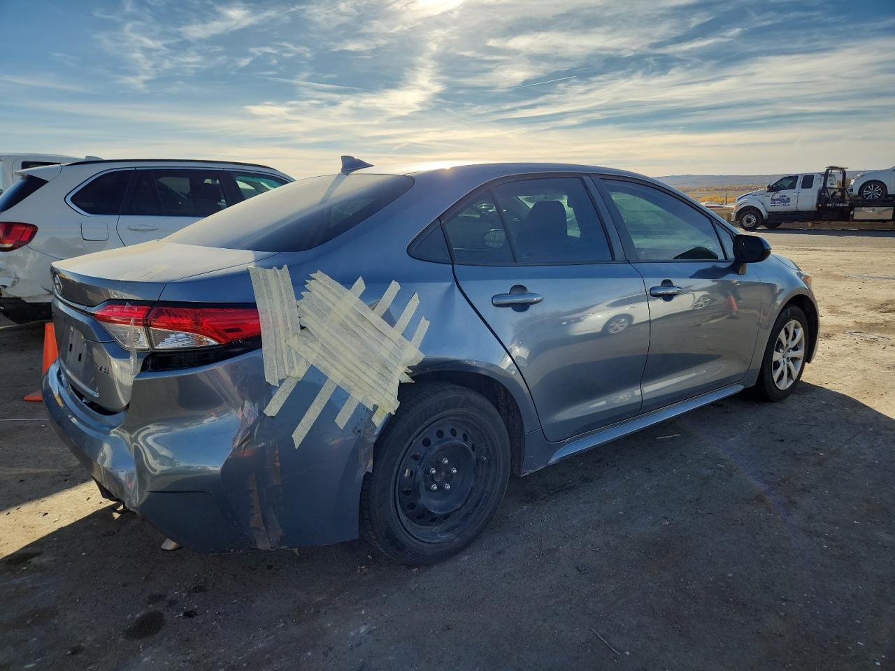 2021 Toyota Corolla Le - Фото 3